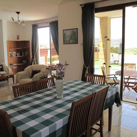 Chriseleni Latchi Villas Polis ภายนอก รูปภาพ