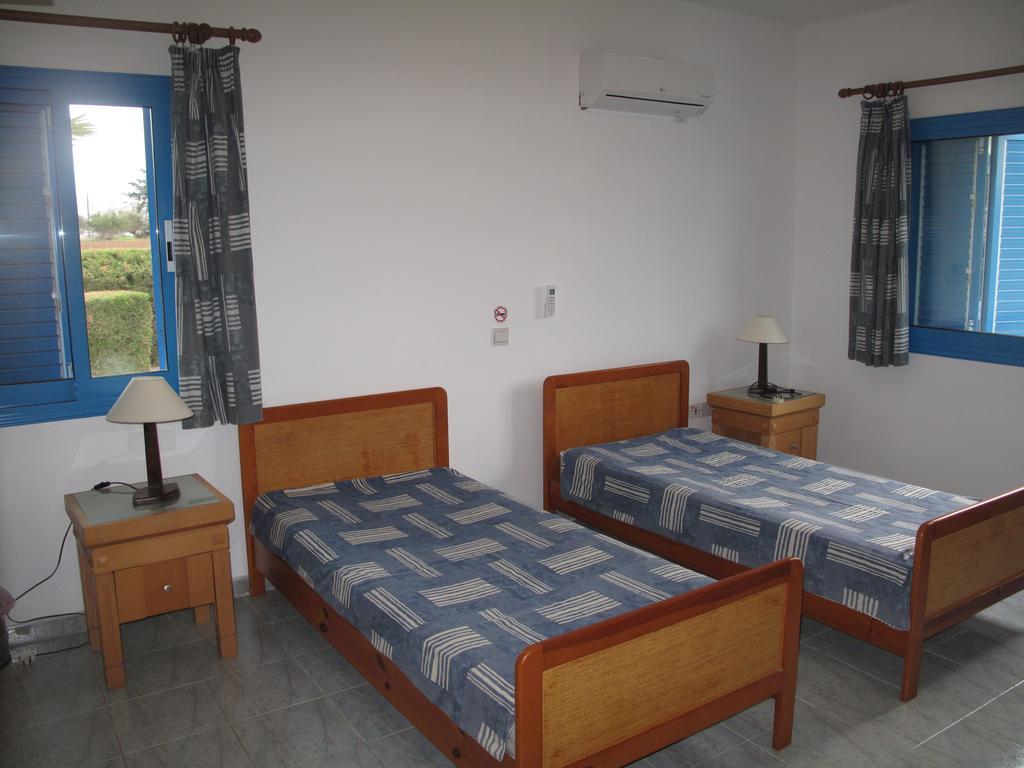 Chriseleni Latchi Villas Polis ภายนอก รูปภาพ